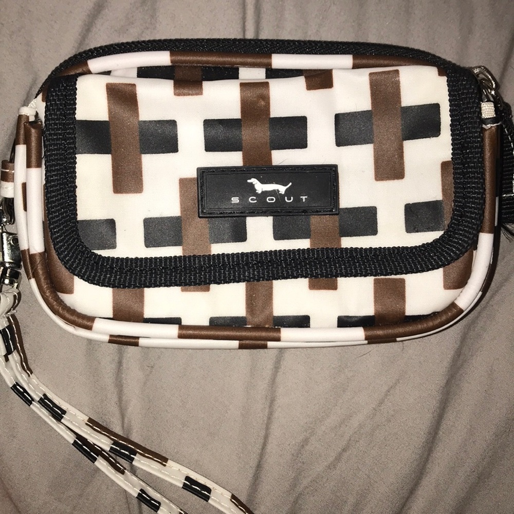 NWOT Scout wristlet ID CASE/WALLET